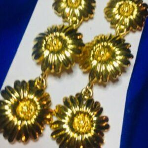 Retro Gold Sunflower Drop Earrings